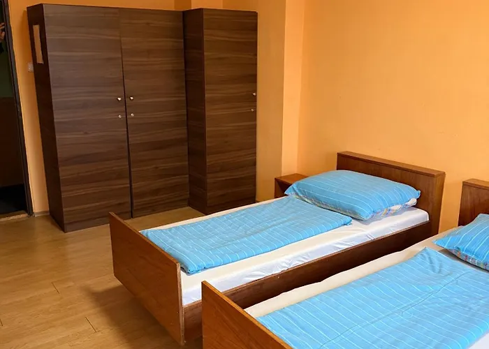 Na Pastvinach Отель Tremesne